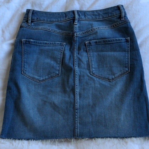Abercrombie & Fitch high waisted denim skirt - Picture 2 of 3